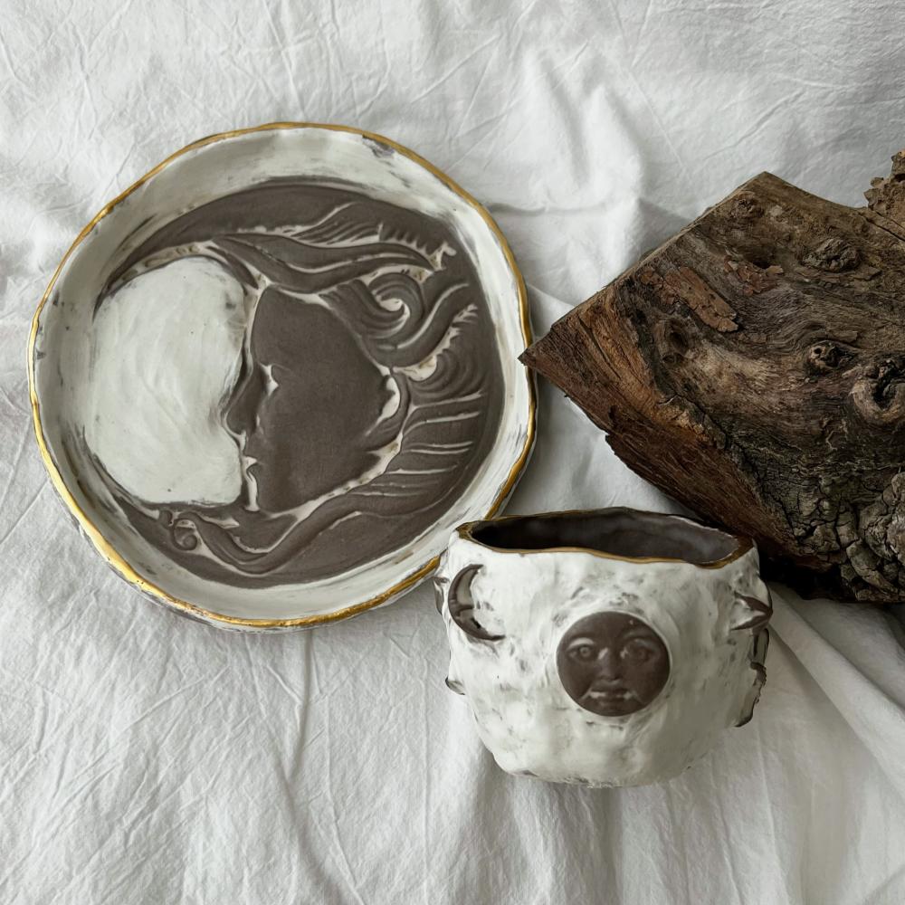 Magic Crescent Cup and plate Set