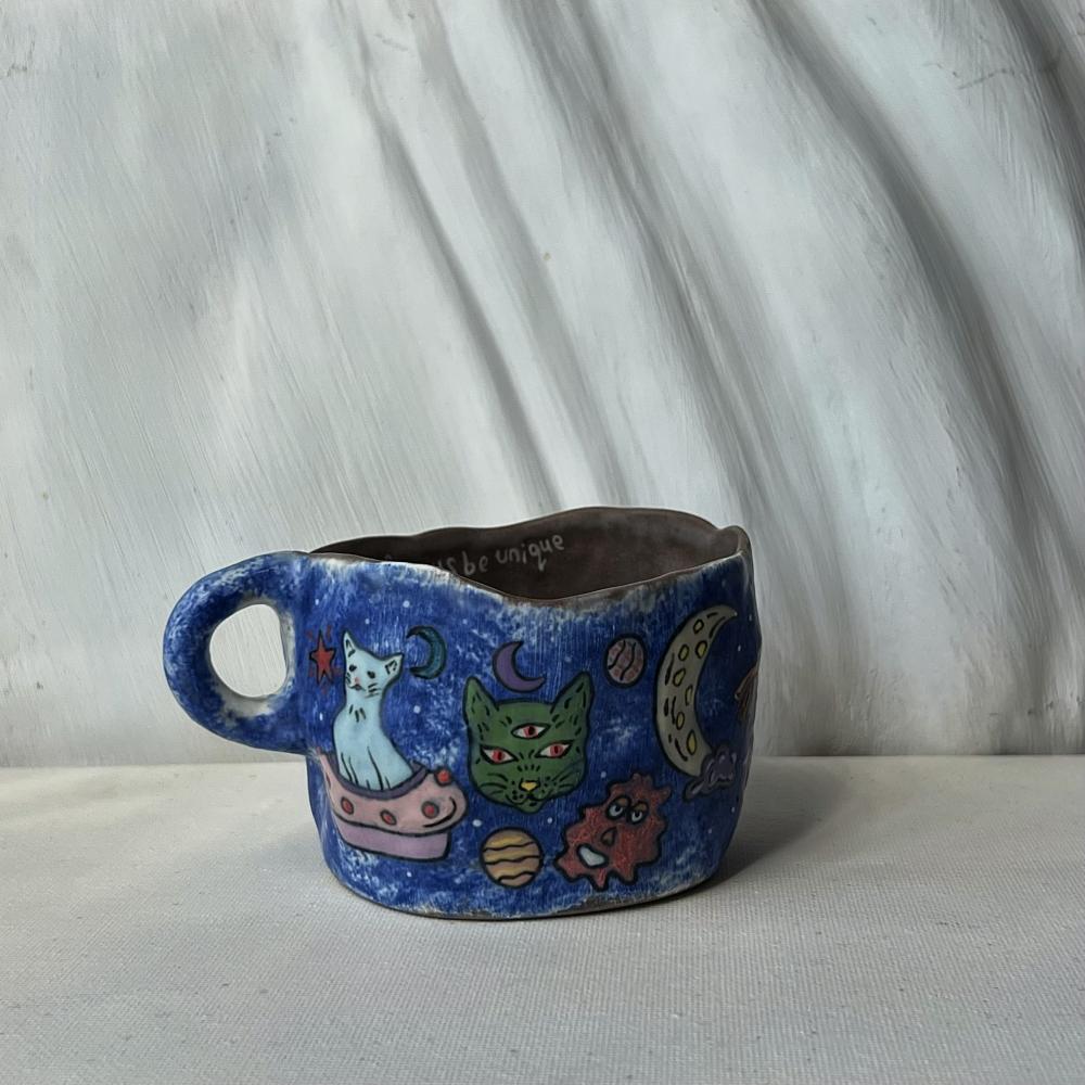 strange planets cup & small beach bag