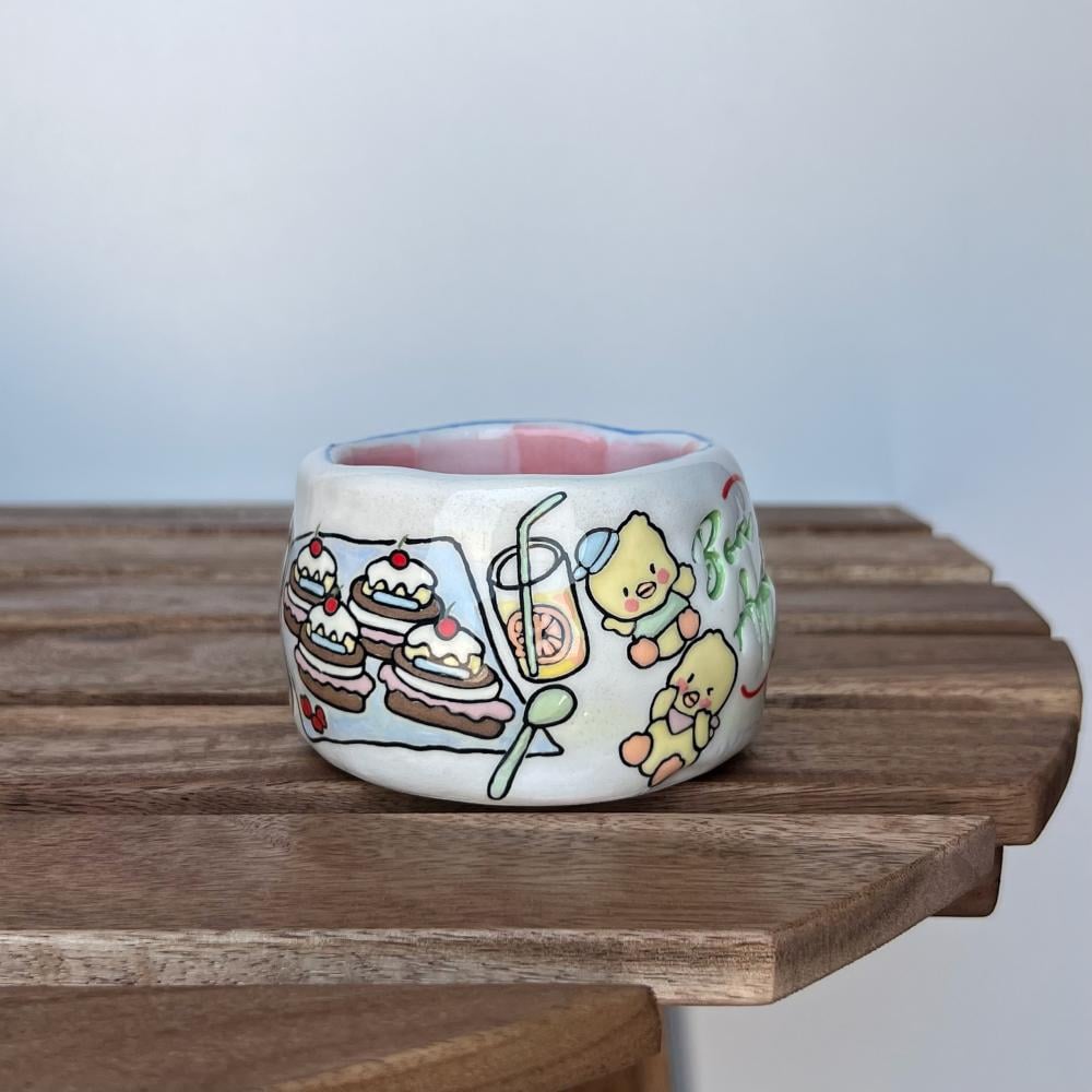 A bowl for yogurt and oats 2