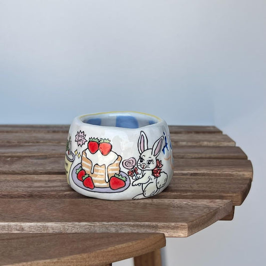 A bowl for yogurt and oats 1