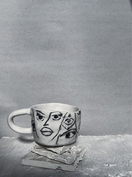 كوب رسم عشوائي