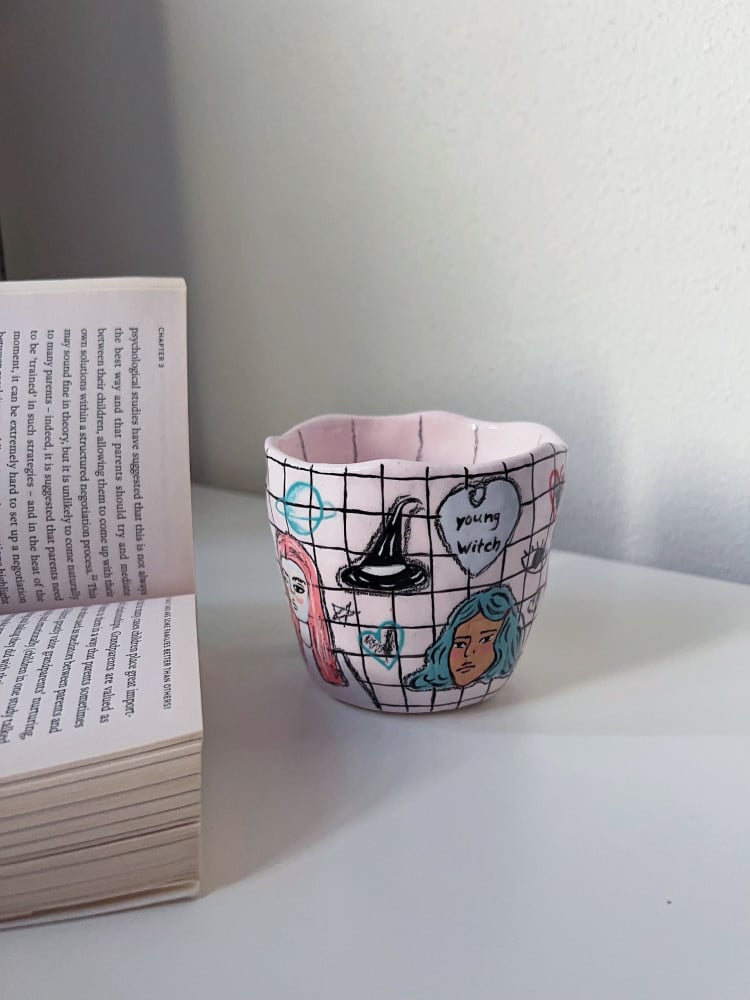 Magic cup